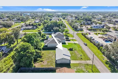 209 SW Chapman Avenue, Port Saint Lucie, FL 34984 - Photo 21