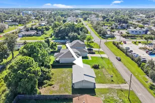 209 SW Chapman Ave, Port Saint Lucie, FL 34984 - Photo 21