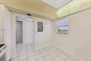 6731 Cypress Rd, Plantation, FL 33317 - Photo 7