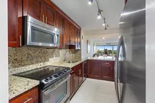 1021 Hillsboro Mile, Hillsboro Beach, FL 33062 - Photo 11