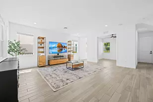 1131 Verde Ct, Deerfield Beach, FL 33064 - Photo 5