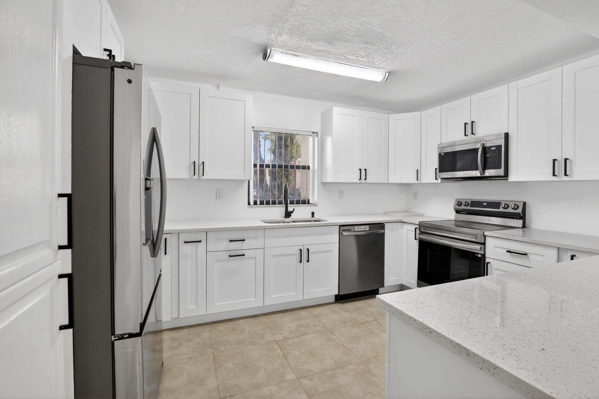 11556 NW 1st St - 11556 NW 1st St, Plantation, FL 33325 Luxury Property | Jose Angel Pina