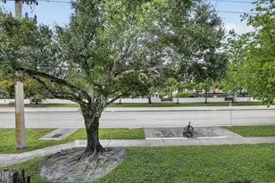 11556 NW 1st St, Plantation, FL 33325 - Photo 15