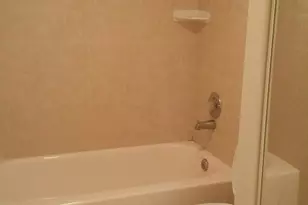 102 Heritage Way, West Palm Beach, FL 33407 - Photo 5