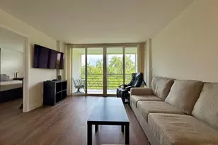 102 Royal Pk Dr, Oakland Park, FL 33309 - Photo 5