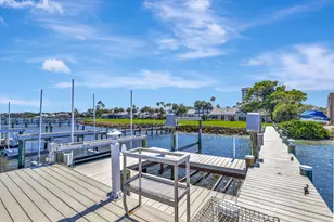 16334 Port Dickinson Dr, Jupiter, FL 33477 - Photo 23