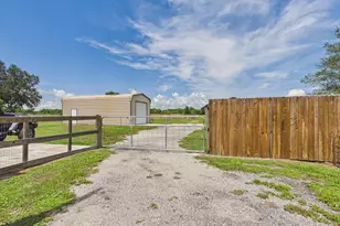 8615 SE 57th Dr, Okeechobee, FL 34974 - Photo 21