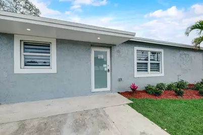 520 SW 13th Place, Deerfield Beach, FL 33441 - Photo 1