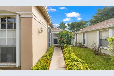 7961 Mansfield Hollow Road, Delray Beach, FL 33446 - Photo 13