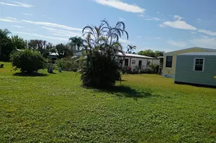 2788 SW Thunderbird Tr, Stuart, FL 34997 - Photo 19
