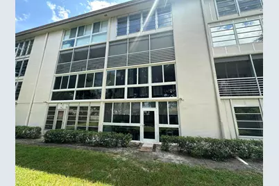 1901 Bermuda Circle #B1, Coconut Creek, FL 33066 - Photo 9