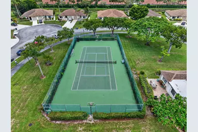 20892 Concord Green Drive E, Boca Raton, FL 33433 - Photo 23