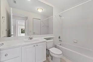 693 Hudson Bay Dr, Palm Beach Gardens, FL 33410 - Photo 19