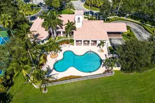 693 Hudson Bay Dr, Palm Beach Gardens, FL 33410 - Photo 7