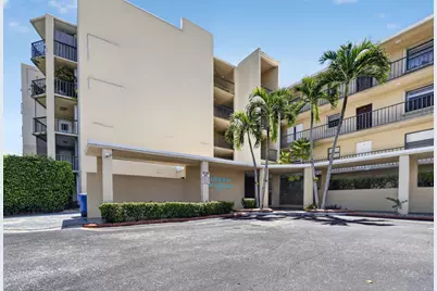 890 N Federal Highway #202, Lantana, FL 33462 - Photo 1