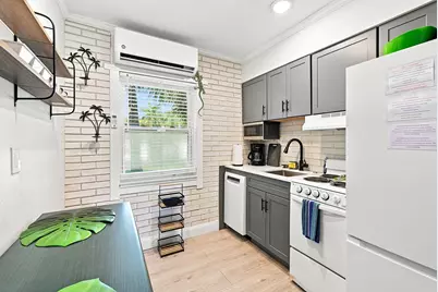 2060 NE 1st Street #1-8, 10-20, Deerfield Beach, FL  - Photo 13
