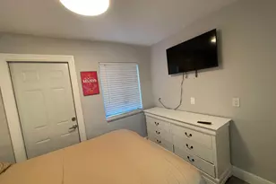 824 NE 4th St, Fort Lauderdale, FL 33301 - Photo 5