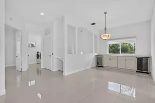 7940 Exeter Cir E, Tamarac, FL 33321 - Photo 7