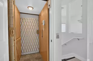 7940 Exeter Cir E, Tamarac, FL 33321 - Photo 5
