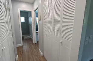2671 Emory Dr E, West Palm Beach, FL 33415 - Photo 9