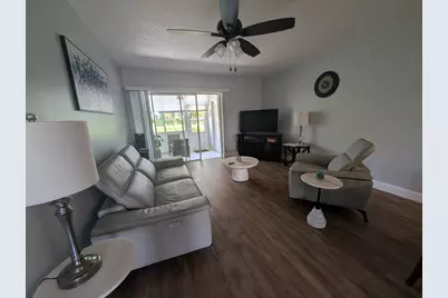 2671 Emory Drive E #B, West Palm Beach, FL 33415 - Photo 5
