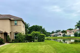 7576 Savannah Ln, Lake Worth, FL 33463 - Photo 1