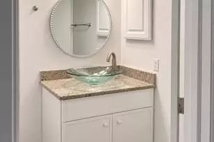 450 Commodore Dr, Plantation, FL 33325 - Photo 13