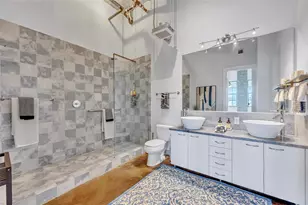 445 N Andrews Ave, Fort Lauderdale, FL 33301 - Photo 13