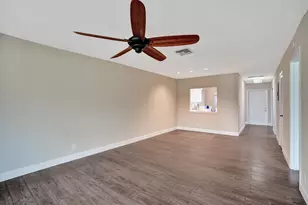 2805 SW 13th St, Delray Beach, FL 33445 - Photo 9