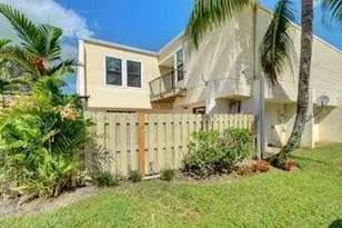 11976 Shakerwood Ln, Wellington, FL 33414 - Photo 1
