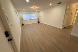10170 40th Way S, Boynton Beach, FL 33436 - Photo 5