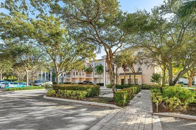 276 Murcia Drive #301, Jupiter, FL 33458 - Photo 9