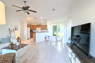 819 Cindy Cir Ln, Wellington, FL 33414 - Photo 39