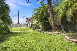 499 SW Millard Dr, Port Saint Lucie, FL 34953 - Photo 15