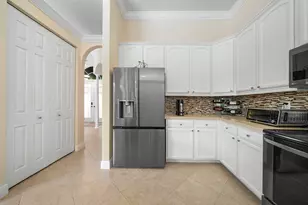 198 Cypress Trce, Royal Palm Beach, FL 33411 - Photo 3