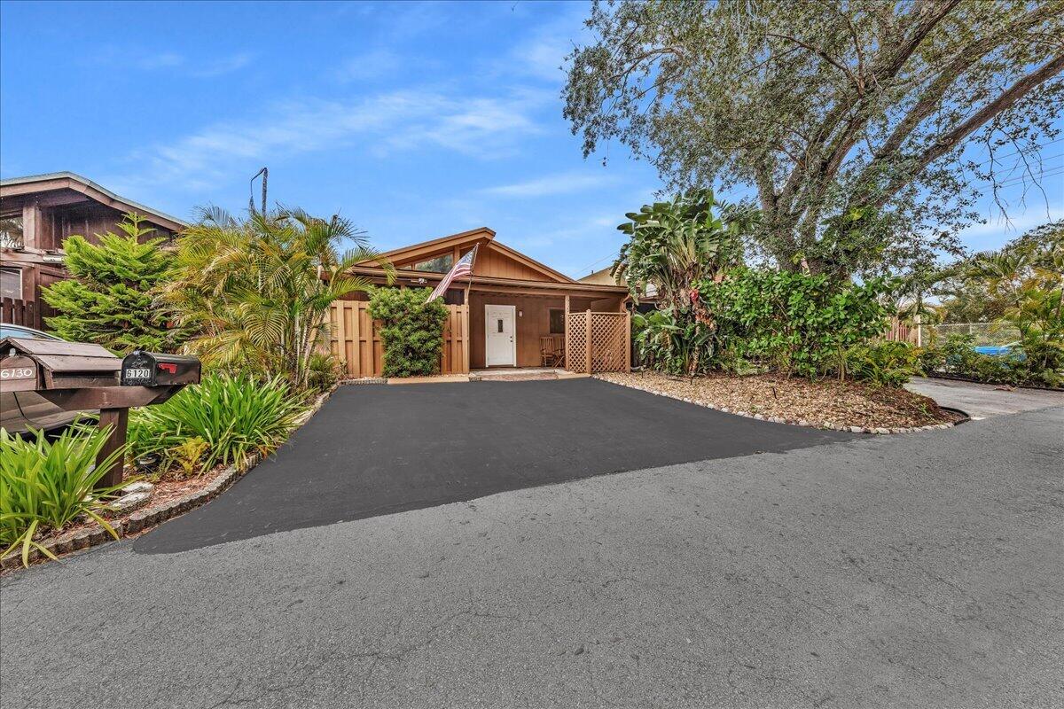 6120 NW 33rd Way - 6120 NW 33rd Way, Fort Lauderdale, FL 33309 Luxury Property | Jose Angel Pina