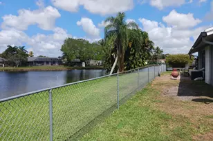 8353 Raymond Dr, Boynton Beach, FL 33472 - Photo 15