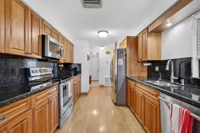 8353 Raymond Drive, Boynton Beach, FL 33472 - Photo 5