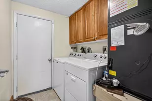 8353 Raymond Dr, Boynton Beach, FL 33472 - Photo 23