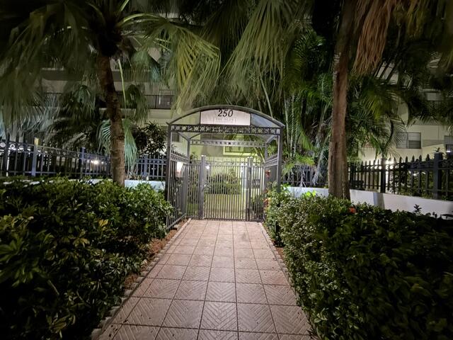 250 NE 181st Dr #406 - 250 NE 181st Dr #406, Sunny Isles Beach, FL 33160 Luxury Property | Jose Angel Pina