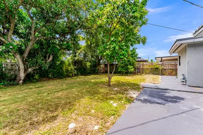 1252 NW 172nd Terrace, Miami Gardens, FL 33169 - Photo 23