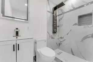 1252 NW 172nd Terrace, Miami Gardens, FL 33169 - Photo 17