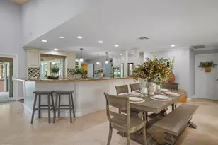 2379 Newbury Ct, Wellington, FL 33414 - Photo 9