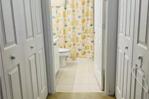 8020 N Nob Hill Rd, Tamarac, FL 33321 - Photo 11