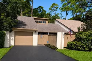249 Pleasant Wood Dr, Wellington, FL 33414 - Photo 1