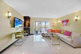311 SE 3rd Street SE, Dania Beach, FL 33004 - Photo 3