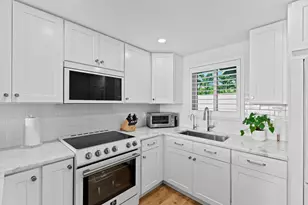 52 Yacht Club Dr, North Palm Beach, FL 33408 - Photo 3