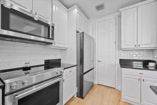 11818 Valencia Gardens Ave, Palm Beach Gardens, FL 33410 - Photo 13