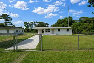 5502 San Diego Ave, Fort Pierce, FL 34946 - Photo 1