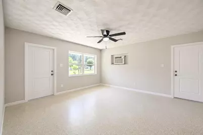5502 San Diego Avenue, Fort Pierce, FL 34946 - Photo 9